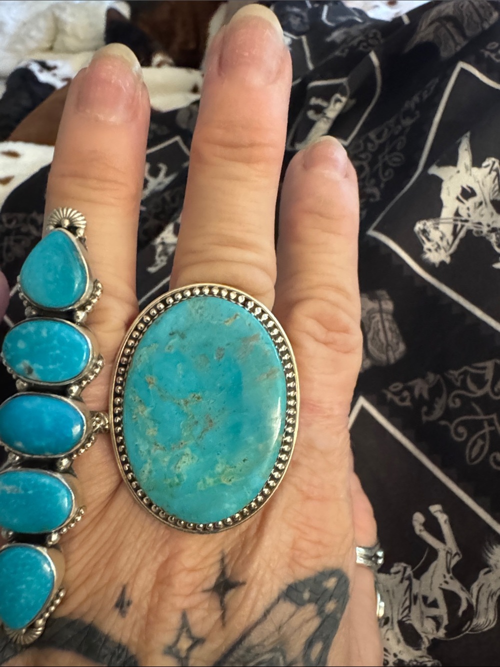 Huge Kingman Turquoise Statement Ring - Blue Oval Gem in 925 Silver Setting